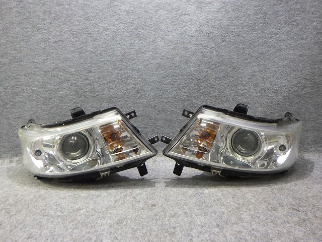 ワゴンR　ステイングレー　ヘッドライト　左右　HID　MH23S　100-59191　メッキ　MJ23S　260728035 5,920円