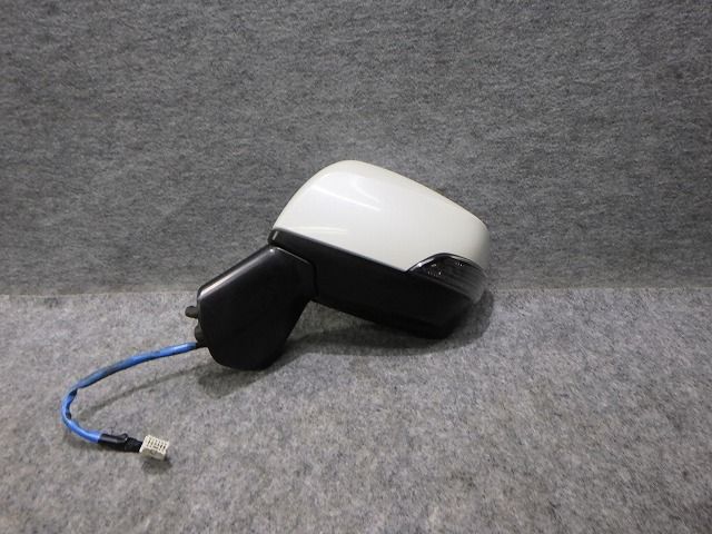 インプレッサ　左ドアミラー　GP2/3/7　GPE　スポーツ　9P　ヒーター付　カラー37J 　260729026