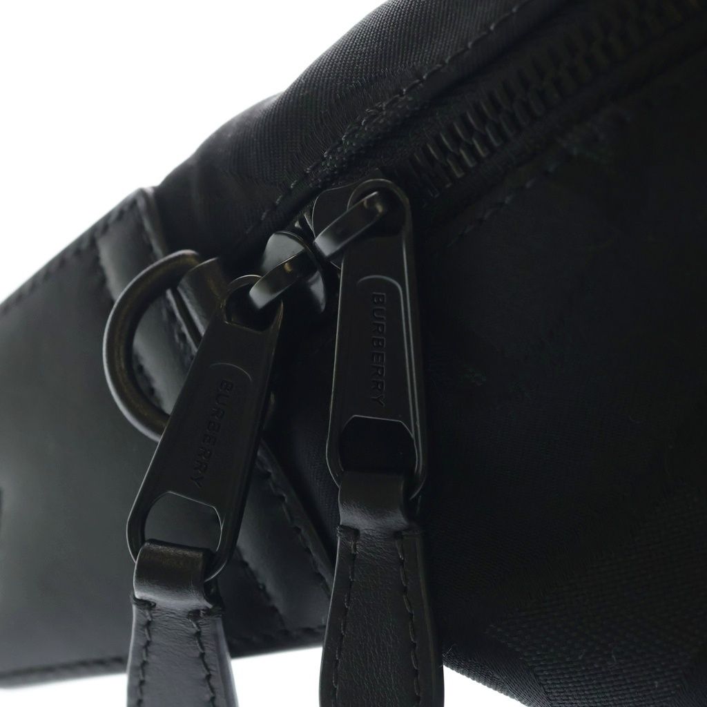 BURBERRY (バーバリー) ボディバック ウエストバック バムバック モノグラム キャンバス ナイロン ブラック 8043707