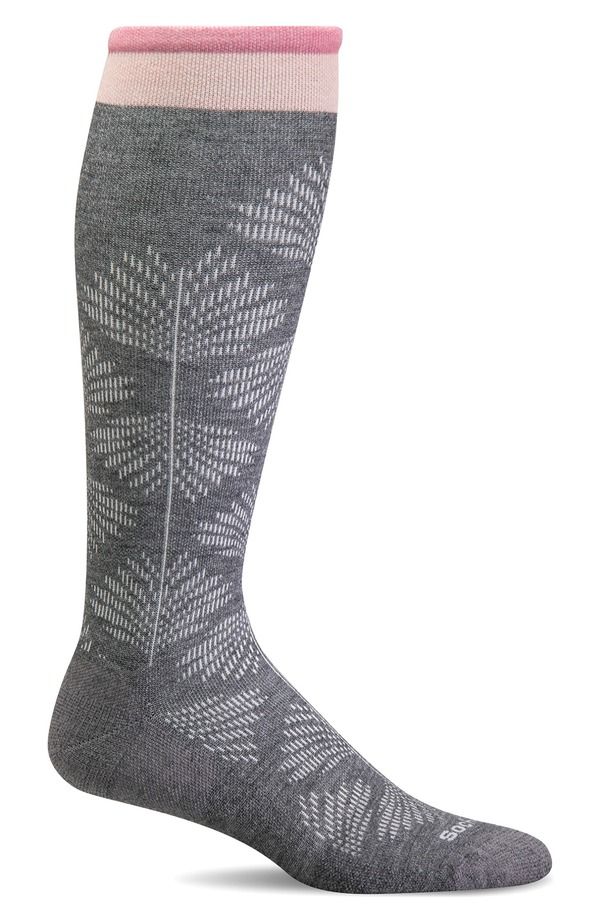 ソックウェル レディース アンダーウェア 靴下 フラワー柄 フラワー SOCKWELL Full Floral Wide Calf Compression Socks Charcoal チャコール