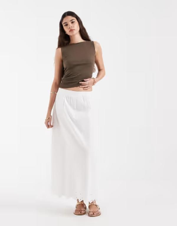 ピーシーズ レディース ボトムスカート コットン 刺繍 マキシ Pieces embroidered hem cotton boho maxi skirt Cloudancer ホワイト 15,606円