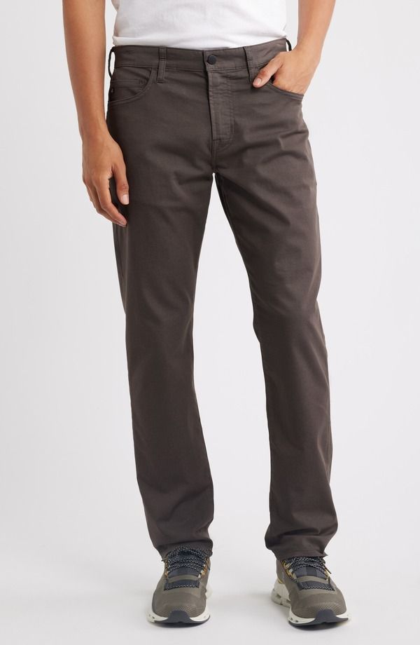 エージー メンズ ボトムス カジュアルパンツ AG Everett Airluxe Commuter Performance Slim Straight Pants BROWN SLATE スレート