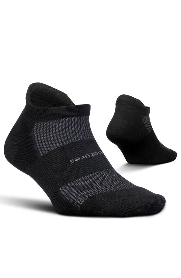 フィーチャー レディース アンダーウェア 靴下 アンクル ヒール Feetures High Performance Max Cushion Ankle Sock Tab Socks witheel 6,530円