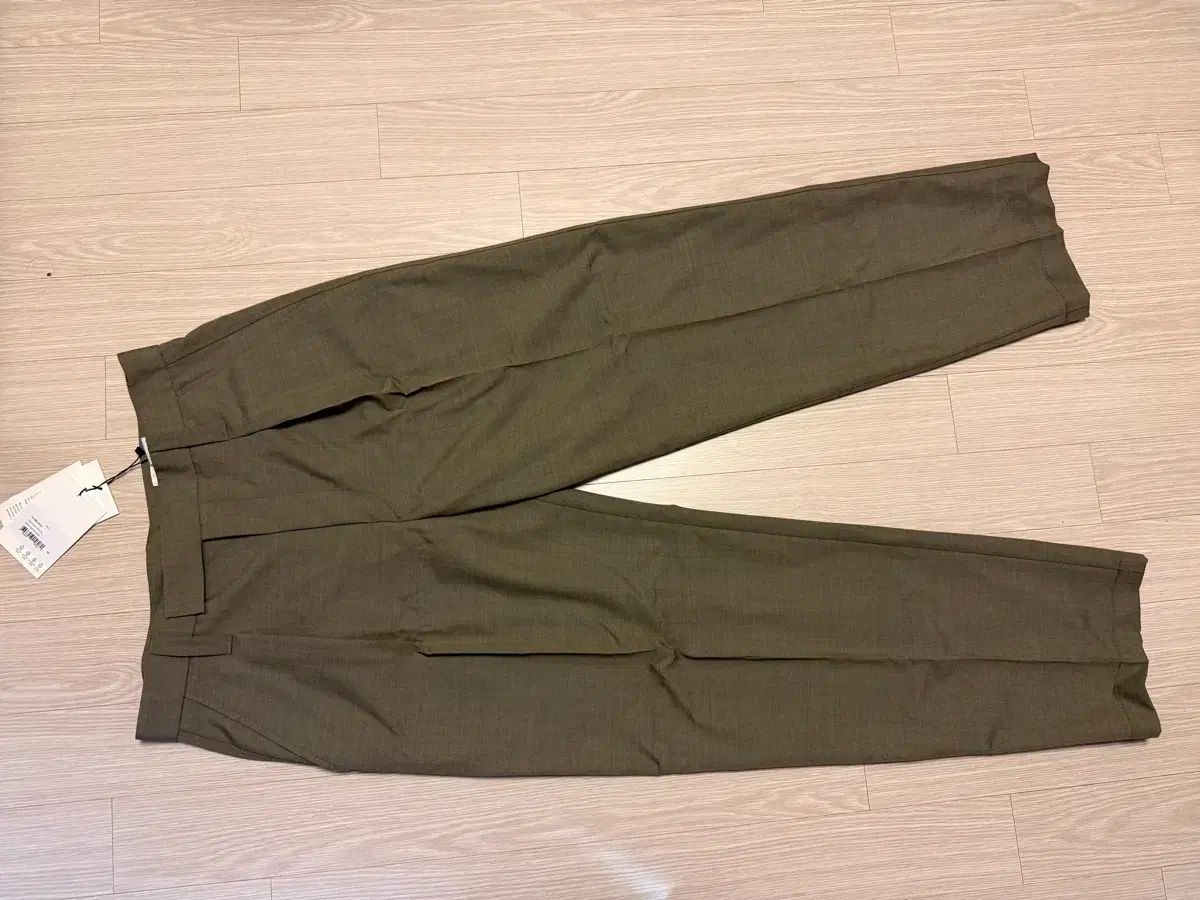 ルメール プリーツ パンツ ONE サイズ50 出品