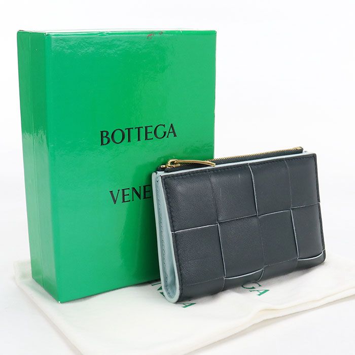 BOTTEGA VENETA ボッテガ・ヴェネタ ミディアムディアム マキシイントレチャート 750262 二つ折り財布/ラムスキン【中古】 ユニセックス 38,987円