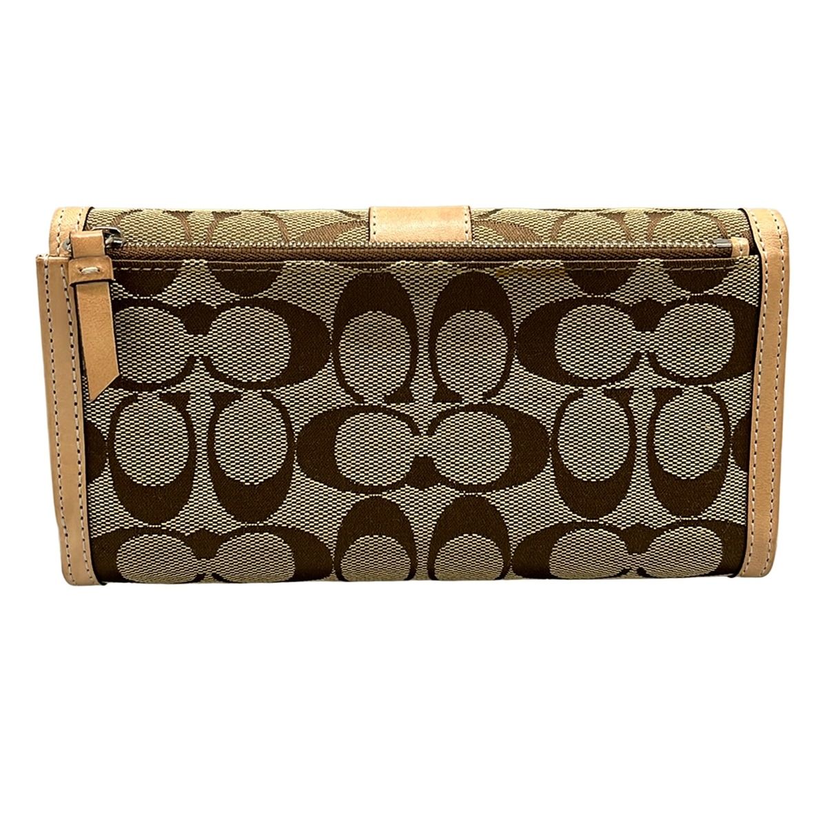 https://assets.mercari-shops-static.com/-/large/plain/2JUtcPaTLuYqgW5jKoH8SG.jpg@jpg