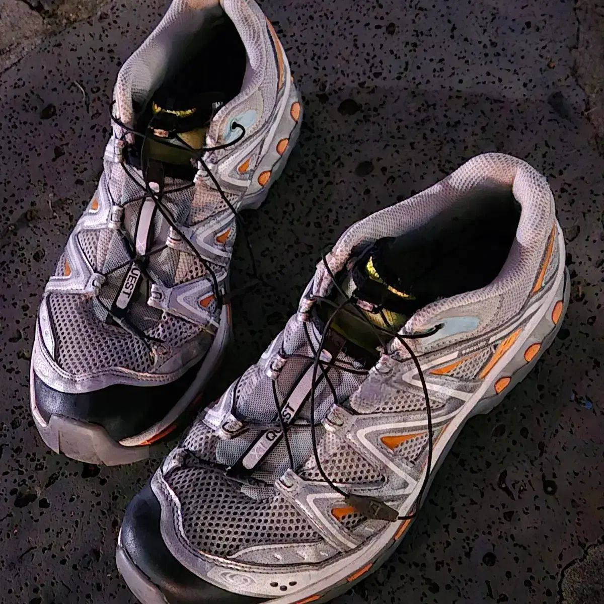 SALOMON サロモン ブロークン Broken-arm xt-quest 285