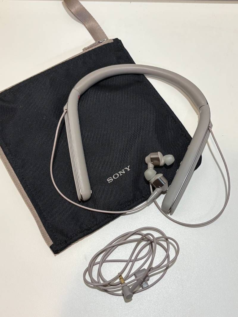 SONY ワイヤレスノイズキャンセリングステレオヘッドセット WI-1000X Wireless シャンパンゴールド 音出し確認okワイヤレスヘッドセット