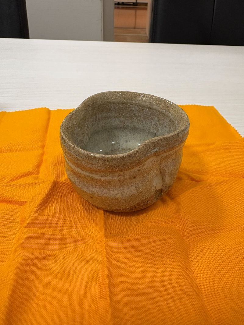 【管理番号-P】西岡小十 斑唐津ぐい呑 酒器 共箱 布 栞付 陶芸 焼き物 現状品