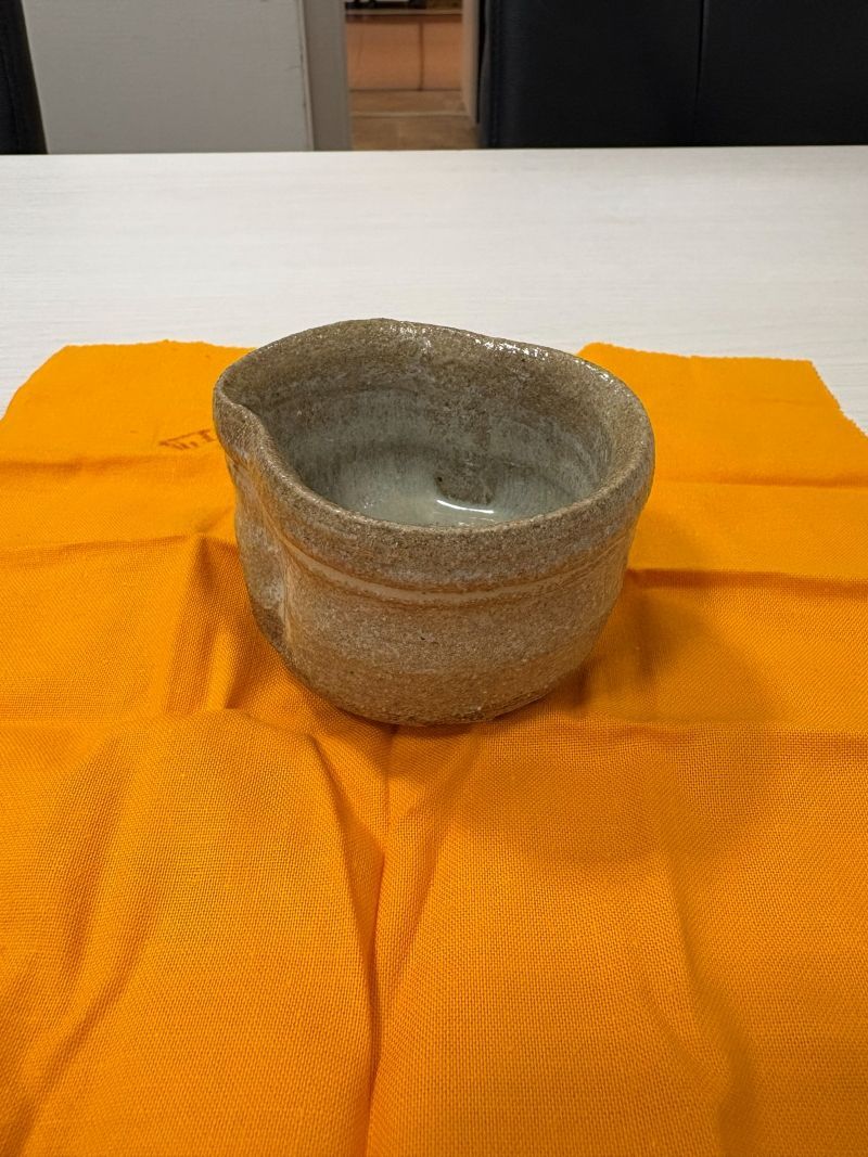 【管理番号-P】西岡小十 斑唐津ぐい呑 酒器 共箱 布 栞付 陶芸 焼き物 現状品