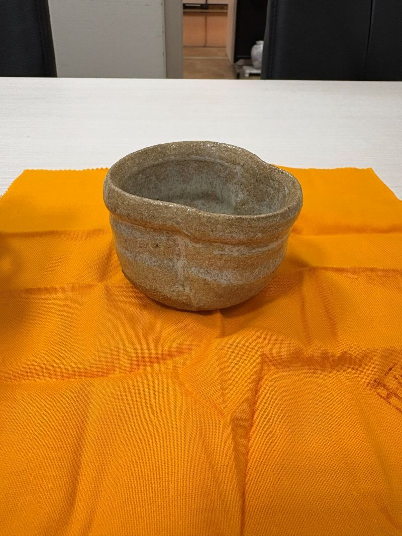 【管理番号-P】西岡小十 斑唐津ぐい呑 酒器 共箱 布 栞付 陶芸 焼き物 現状品
