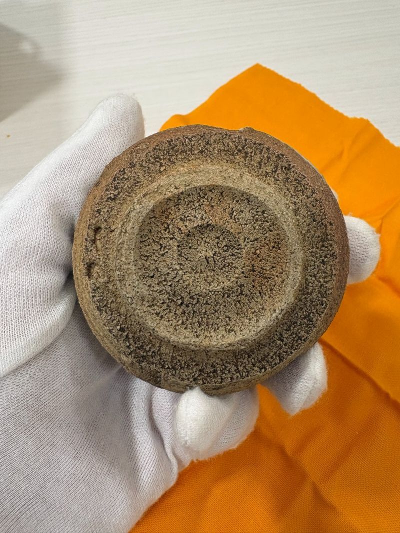 【管理番号-P】西岡小十 斑唐津ぐい呑 酒器 共箱 布 栞付 陶芸 焼き物 現状品