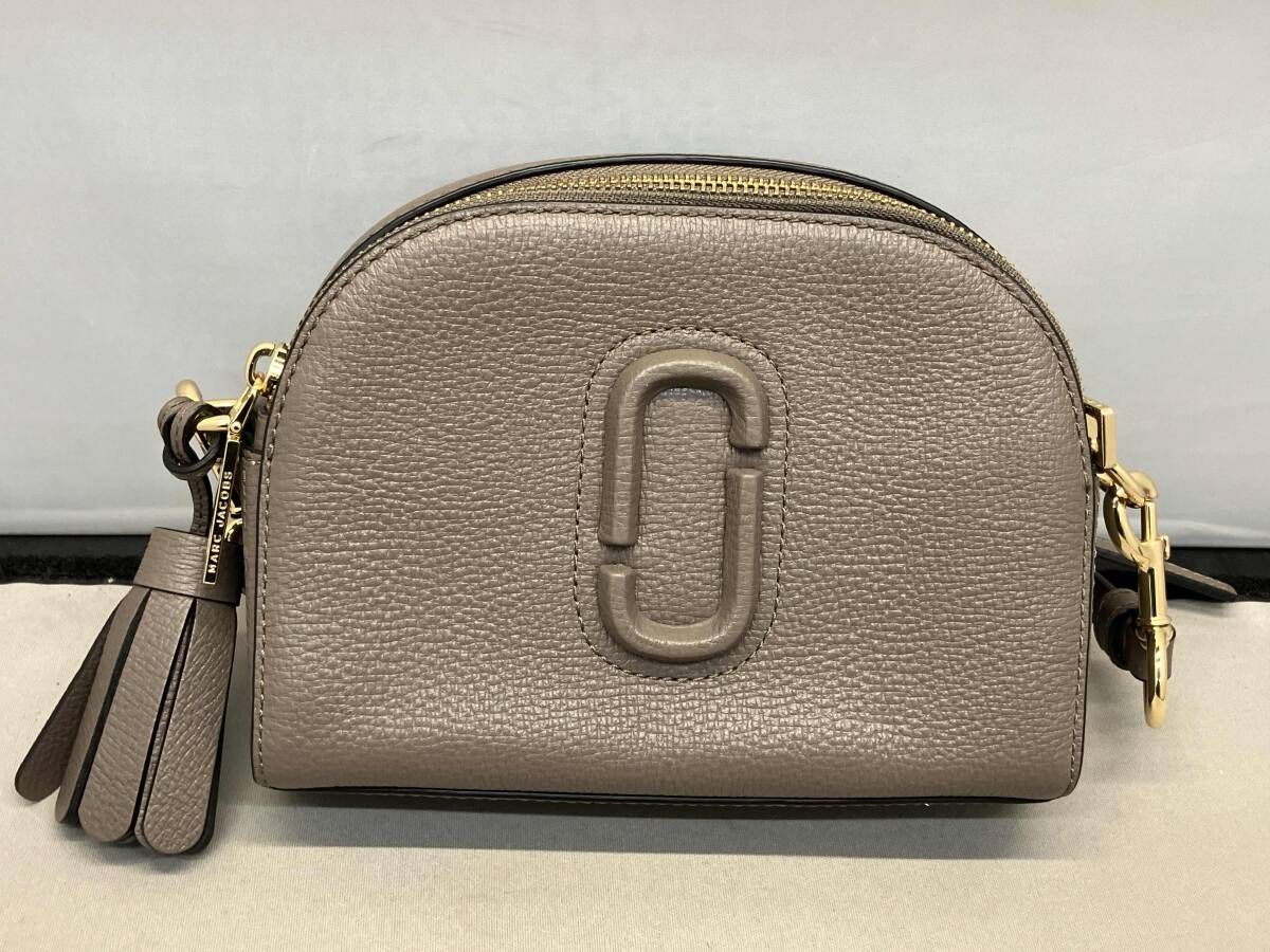 MARC JSCOBS マーク ジェイコブス ショルダーバッグ タッセル付き ベージュ