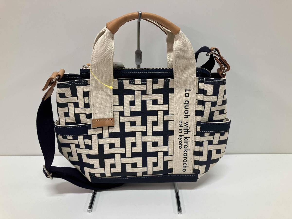 LAQUOH ラグーオ 2way キラカラチョウ キャンバス 総柄 6,349円