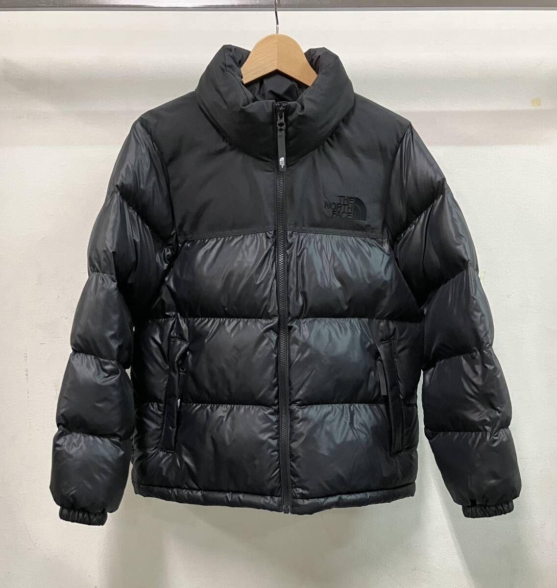 THE NORTH FACE ザ ノースフェイス ダウンジャケット NJ3NR80E NUPTSE ON BALL JACKET フード アウトドア ブラック サイズL 13,860円