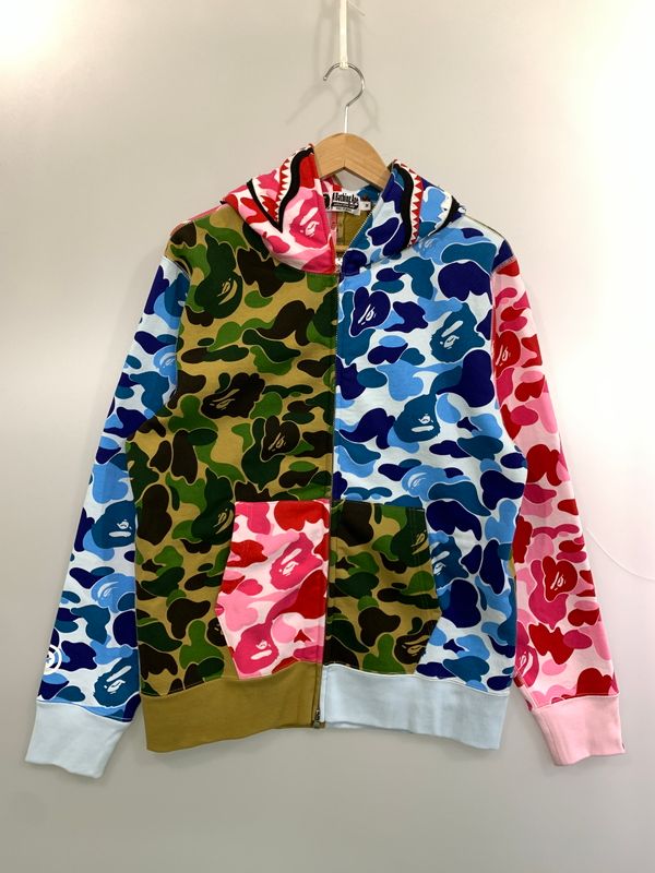A BATHING APE アベイシングエイプ ABC CAMO CRAZY SHARK FULL ZIP HOODIE 001ZPM301006M エービーシーカモクレイジーシャークフルジップフーディー トップス 【142-260804-yn-42-min】 26,455円