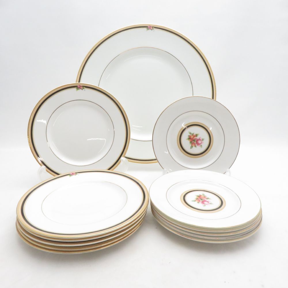 美品 WEDGWOOD ウェッジウッド クリオ 大皿 中皿 13枚 セット 15cm 17cm 27cm プレート SM5786X2