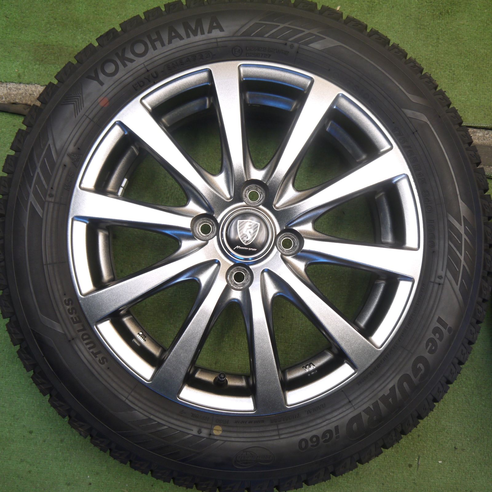 バリ溝！23年！キレイ！ほぼ10分◎スタッドレス 175/65R15 ヨコハマ アイスガード iG60 MANARAY SPORT マナレイ スポーツ 15インチ PCD100/4H◎6073106Hス