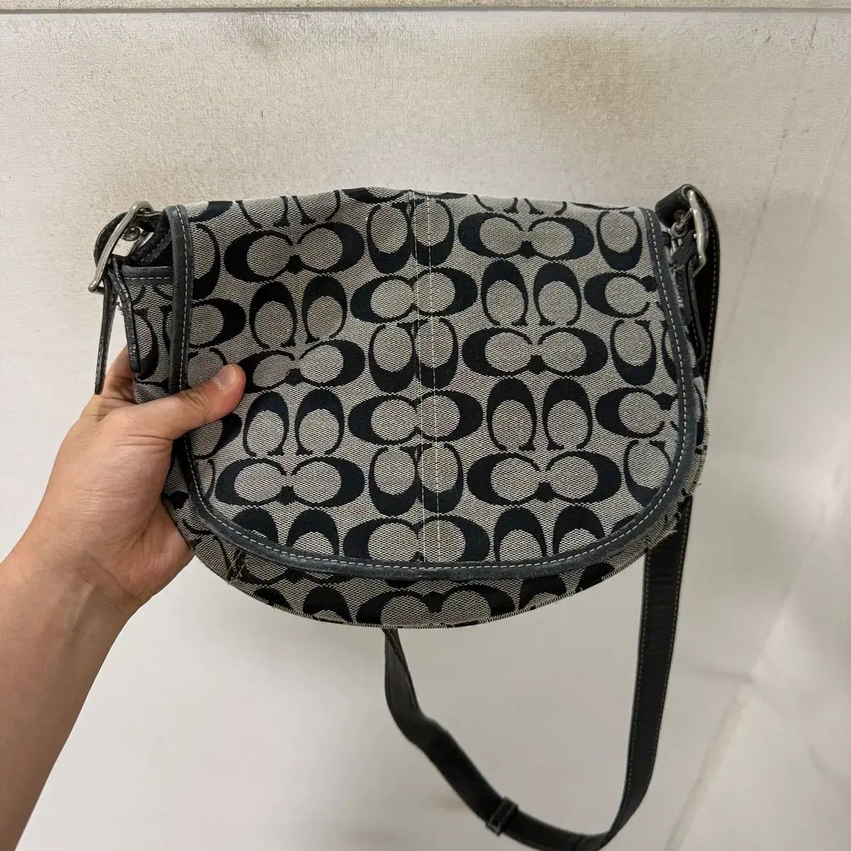 COACH クロスバッグ