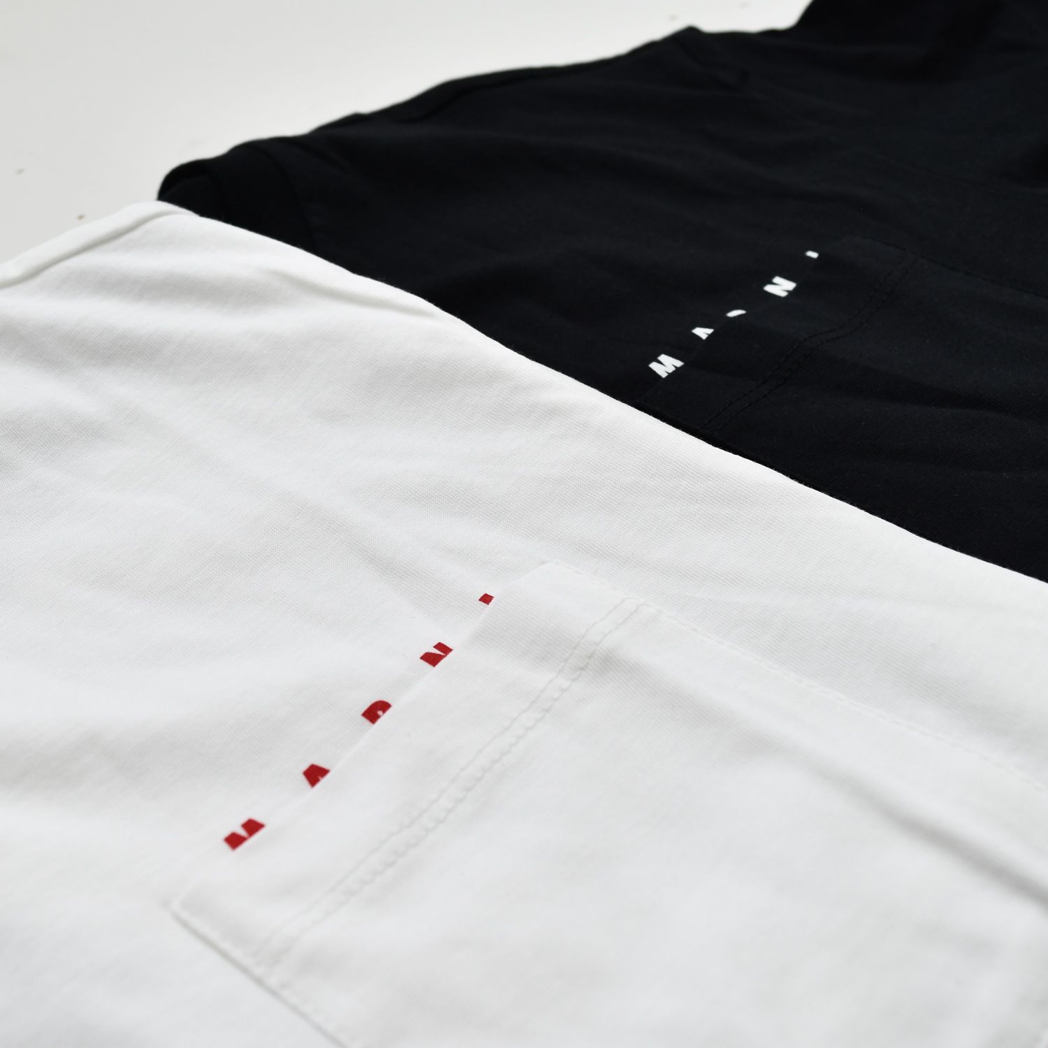 マルニ キッズ Tシャツ レディース ロゴ miniロゴ 半袖 ブランド キッズサイズ 大人もOK 綿100％ MARNI M01415 M00RF 8,850円