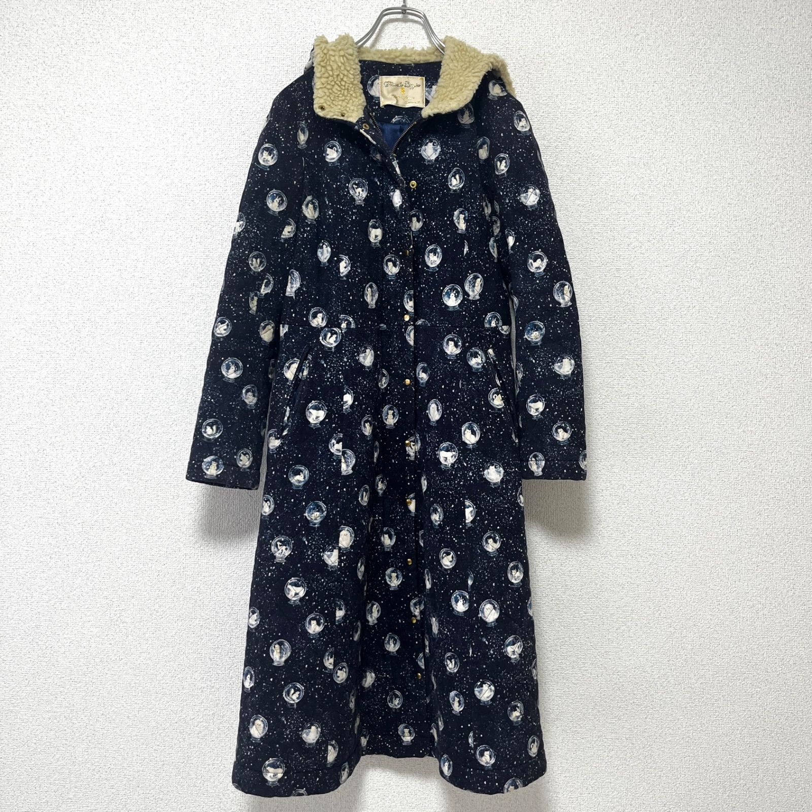 franche lippee フランシュリッペ スノードームキルトコート 裏ボア フード ロングコート 動物柄 総柄 ネイビー 紺 レディース サイズM