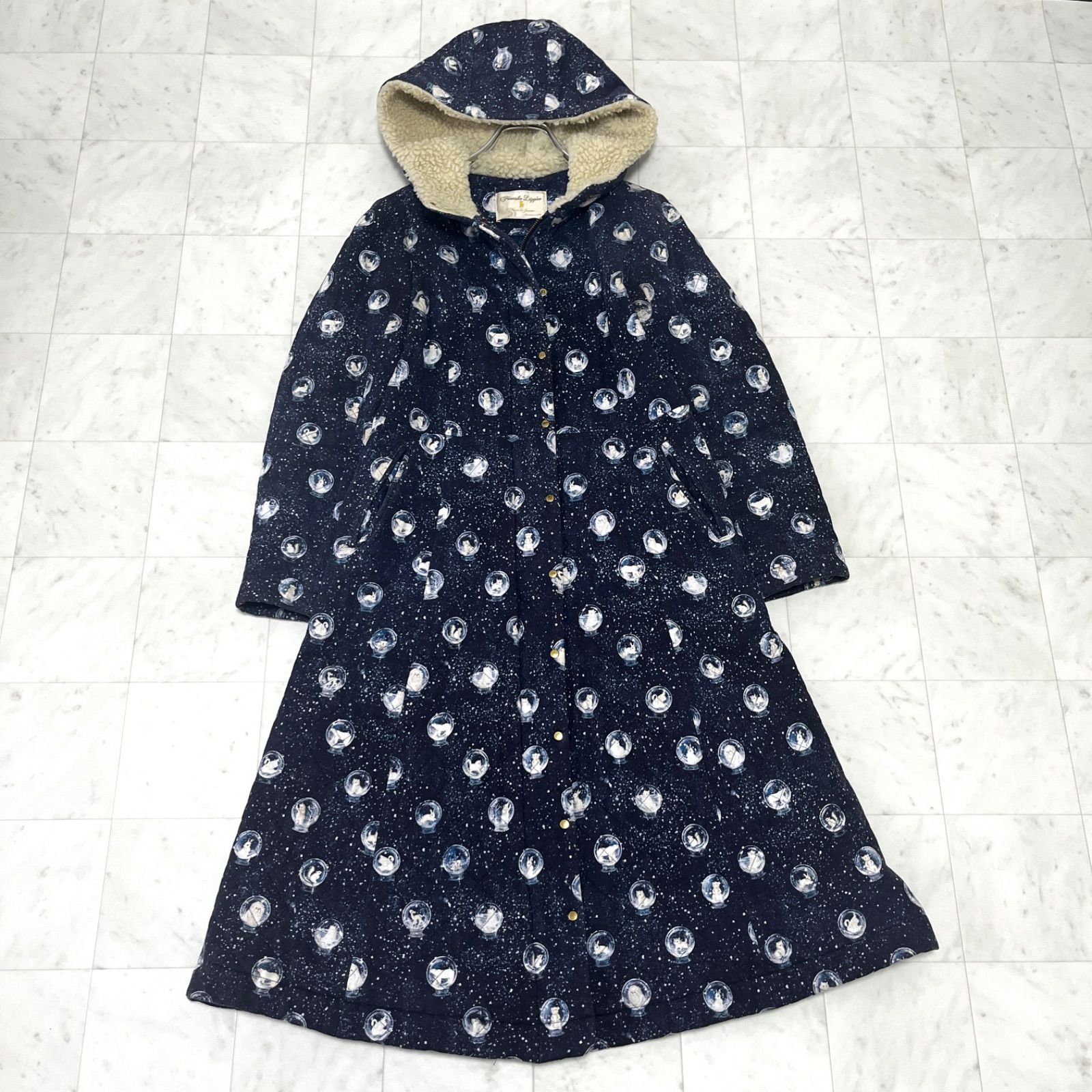 franche lippee フランシュリッペ スノードームキルトコート 裏ボア フード ロングコート 動物柄 総柄 ネイビー 紺 レディース サイズM