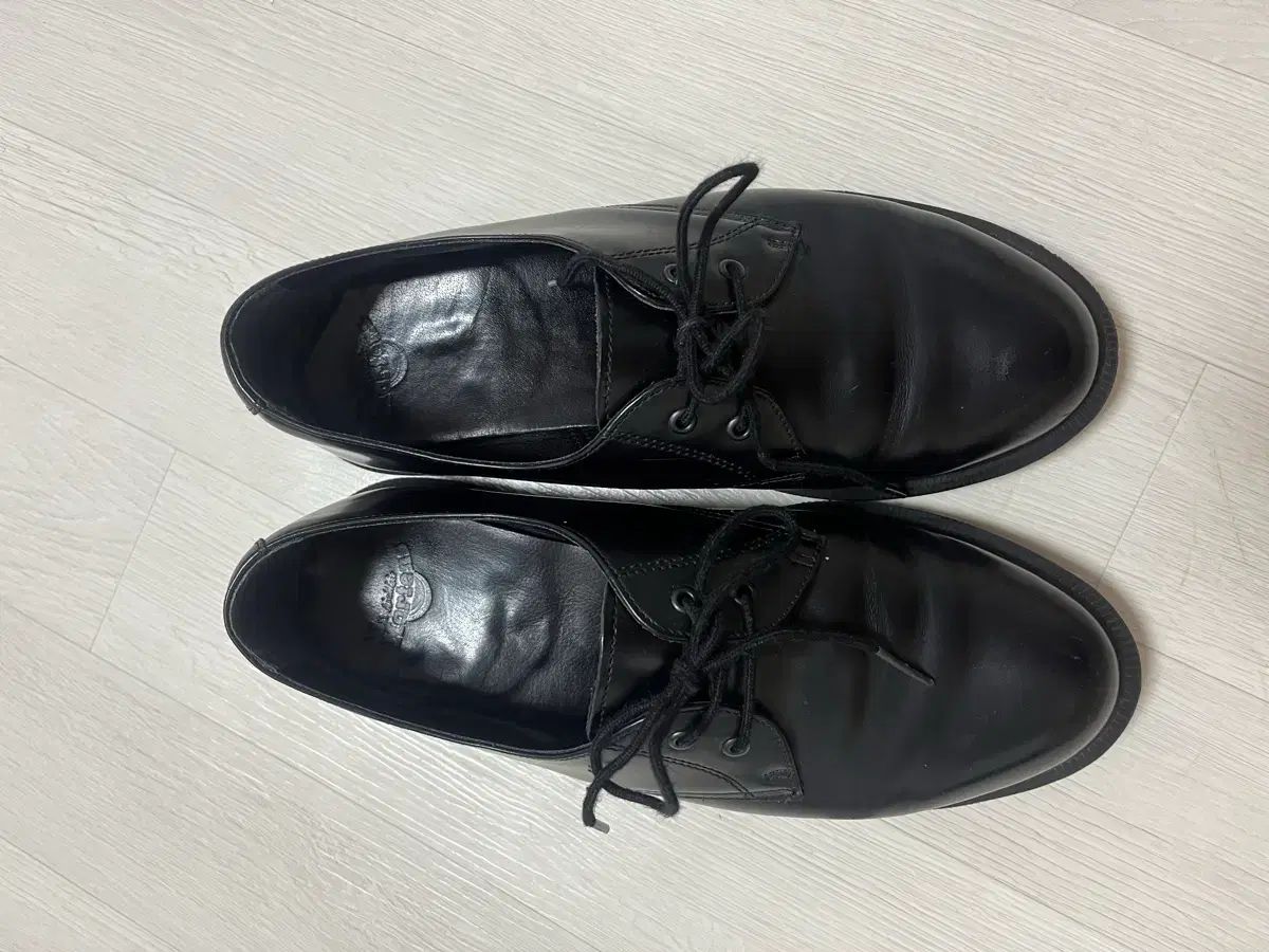 DR. MARTENS ドクターマーチン モノ uk6 250 9,143円
