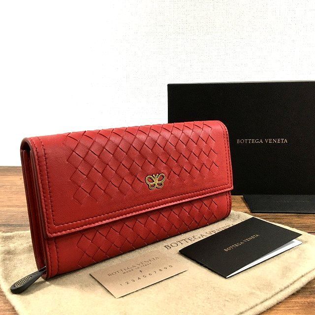 極美品 BOTTEGA VENETA イントレチャート バタフライ 長財布 レッド ラムスキン 箱付き 305