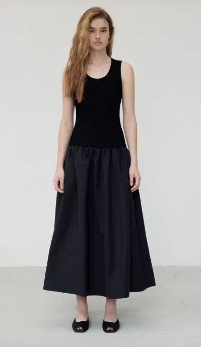 メゾンマレ Knited Blooming Dress Black 20,586円