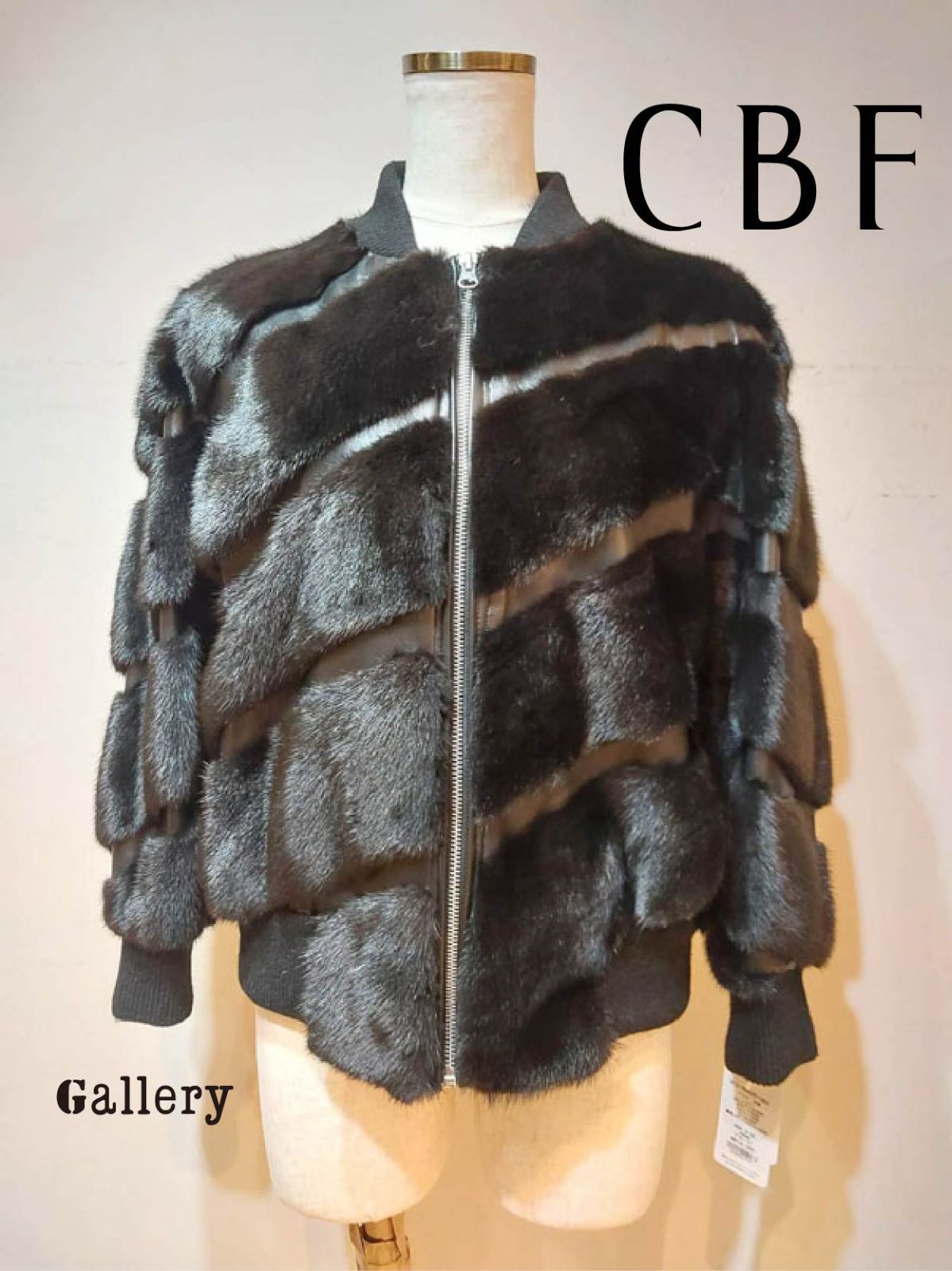 【未使用・新品】【公式正規取扱い】毛皮 リアルファー ミンク ブルゾン ファージャケット ミンクファー 黒