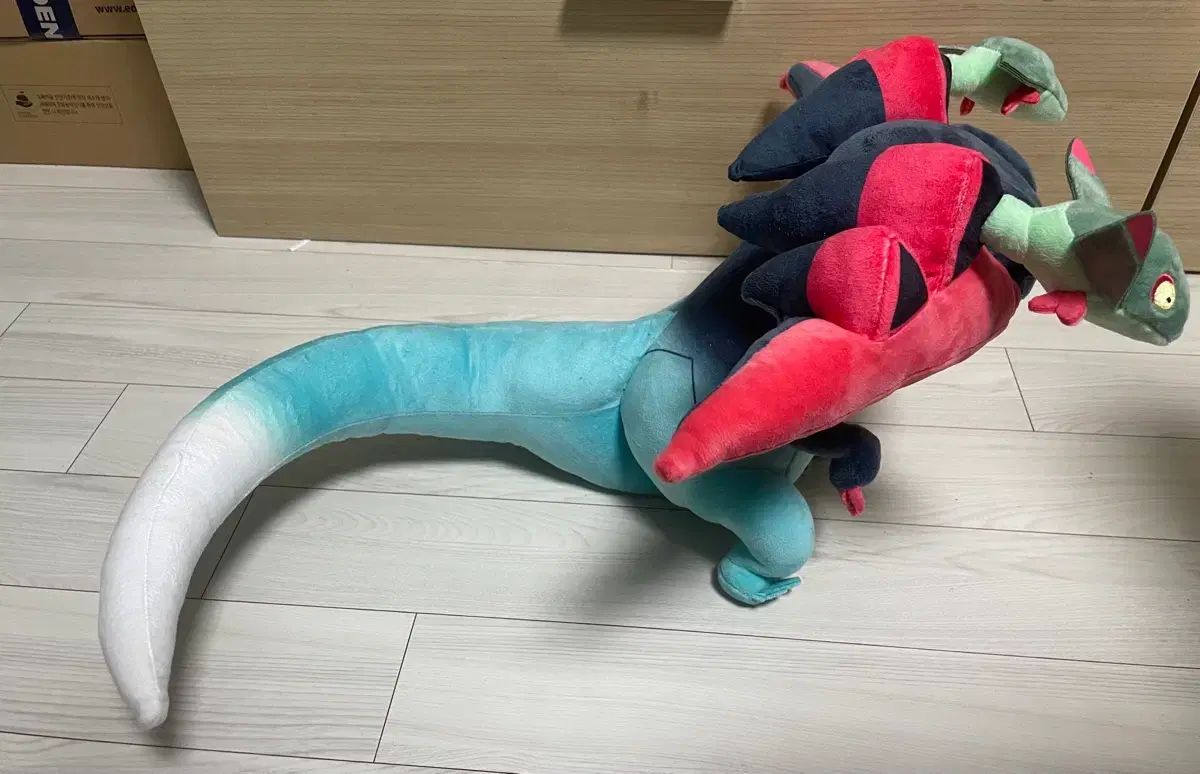 ポケットモンスター 正規品 大型 ドラパルト ぬいぐるみ 出品