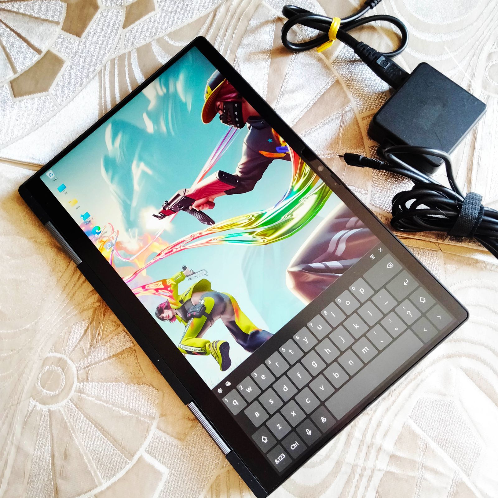 彡PC彡タブレット 16G 256G/SSD NVMe 彡11世代 i5 1135G7 バックライトキーボード V83HS 東芝 RRT04