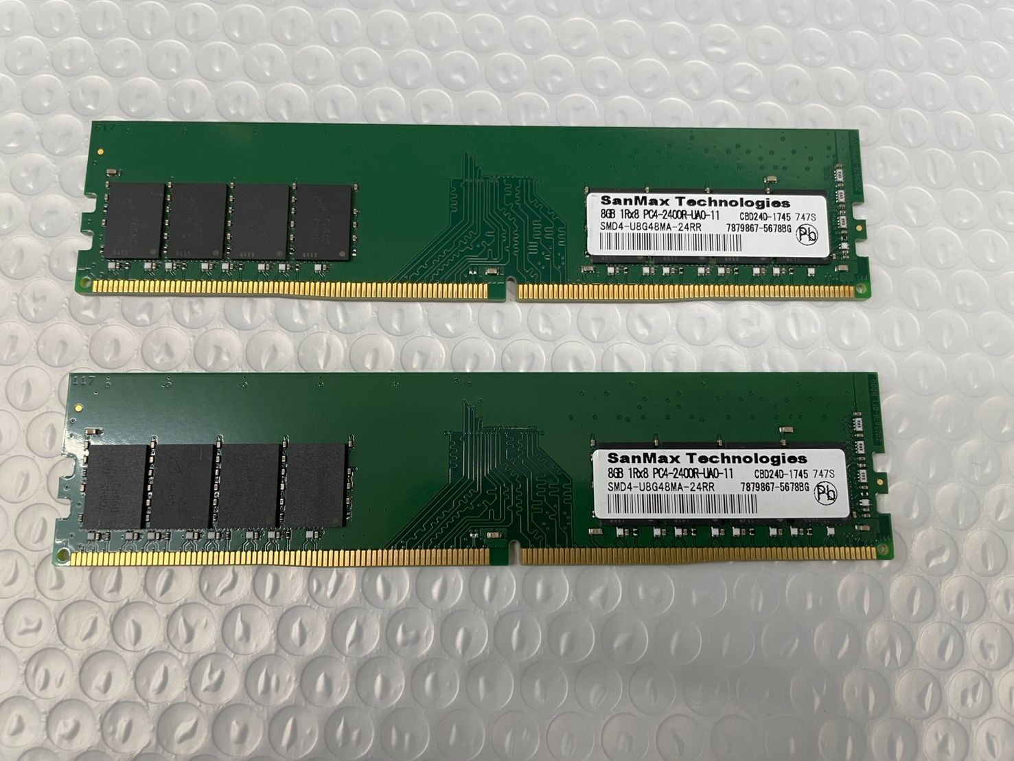 SanMax DDR4 16GB(8GBx2) PC4-19200 2400 - メルカリ