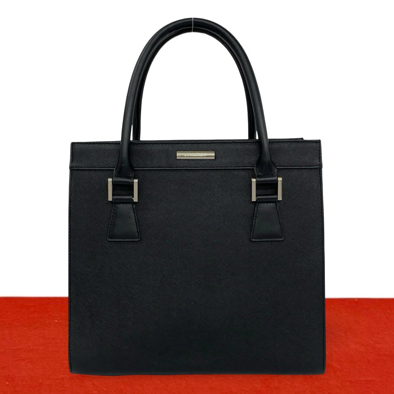 極 美品 希少品 BURBERRY バーバリー ノバチェック 柄 ロゴ 金具 レザー 本革 ハンドバッグ ミニ トートバッグ ブラック 黒 b15-5 28,440円