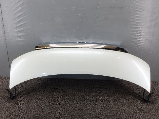 9842　ダイハツ タント カスタム　LA600S　ボンネット　フードパネル　グリル/ヒンジ付　W24　（A3-3）