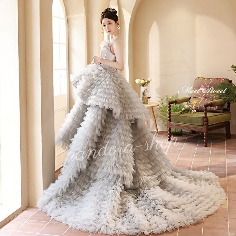 カラードレス プリンセスライン グレー ベアトップ フリル ロングドレス ウェディングドレス ウエディングドレス 結婚式 二次会 花嫁 前撮り 発表会 パーティードレス ブライダル フォトウェディン 華やか 舞台 演出 32,177円