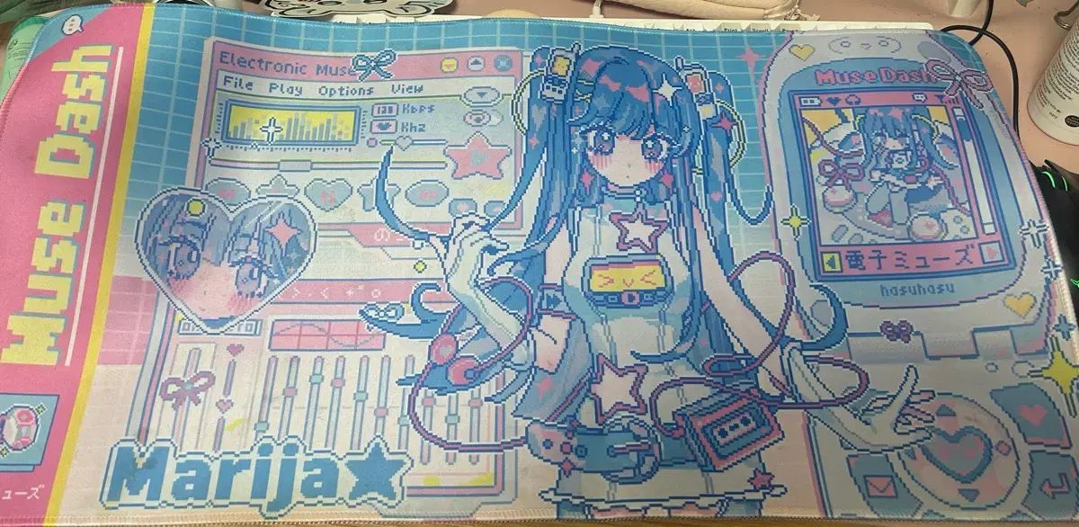 ミューズ ダッシュ マリヤ デスクパッド