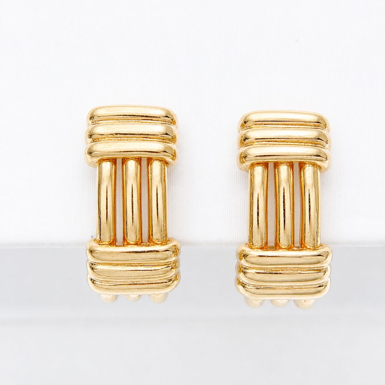 【中古】ヴァンクリーフ＆アーペルVan Cleef & Arpels ヴィンテージ イヤリング　K18YGイエローゴールド