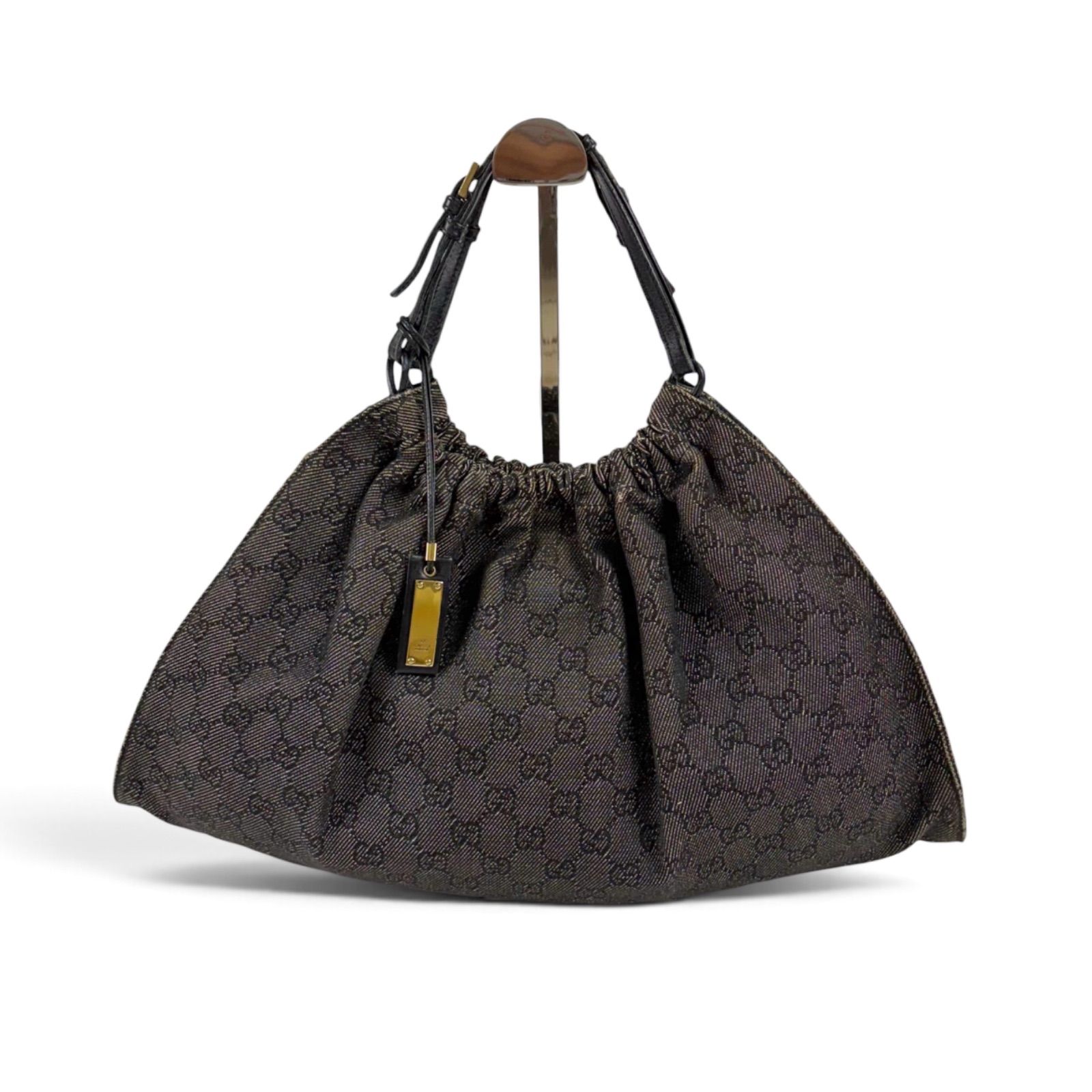 GUCCI GG Canvas Hand Bag グッチ GGキャンバス　ハンドバッグ　ホーボーバッグ　チャーム付き