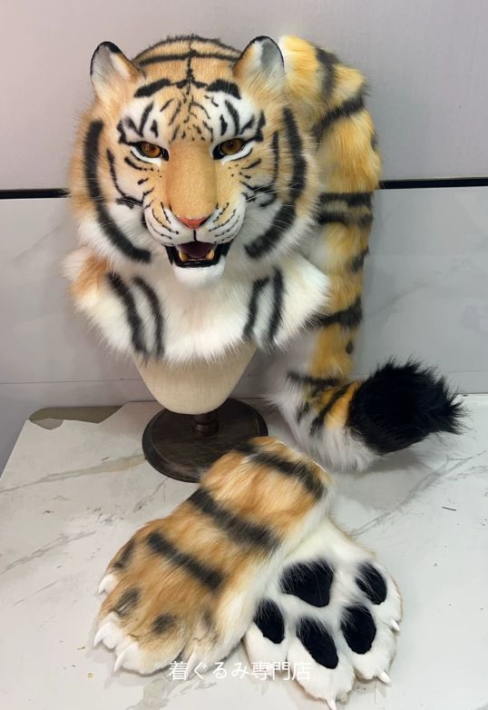 狼　犬　猫　着ぐるみ 　ヘッド ケモノ ファースーツ ぬいぐるみ コスプレ コスチューム Kurumi 一点物 D652