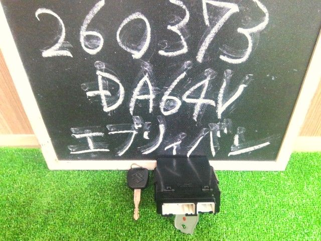 エブリィ EBD-DA64V キーレスリモコン スマートキー コンピューター付き 37145-58J00 自社品番260373 Z2S