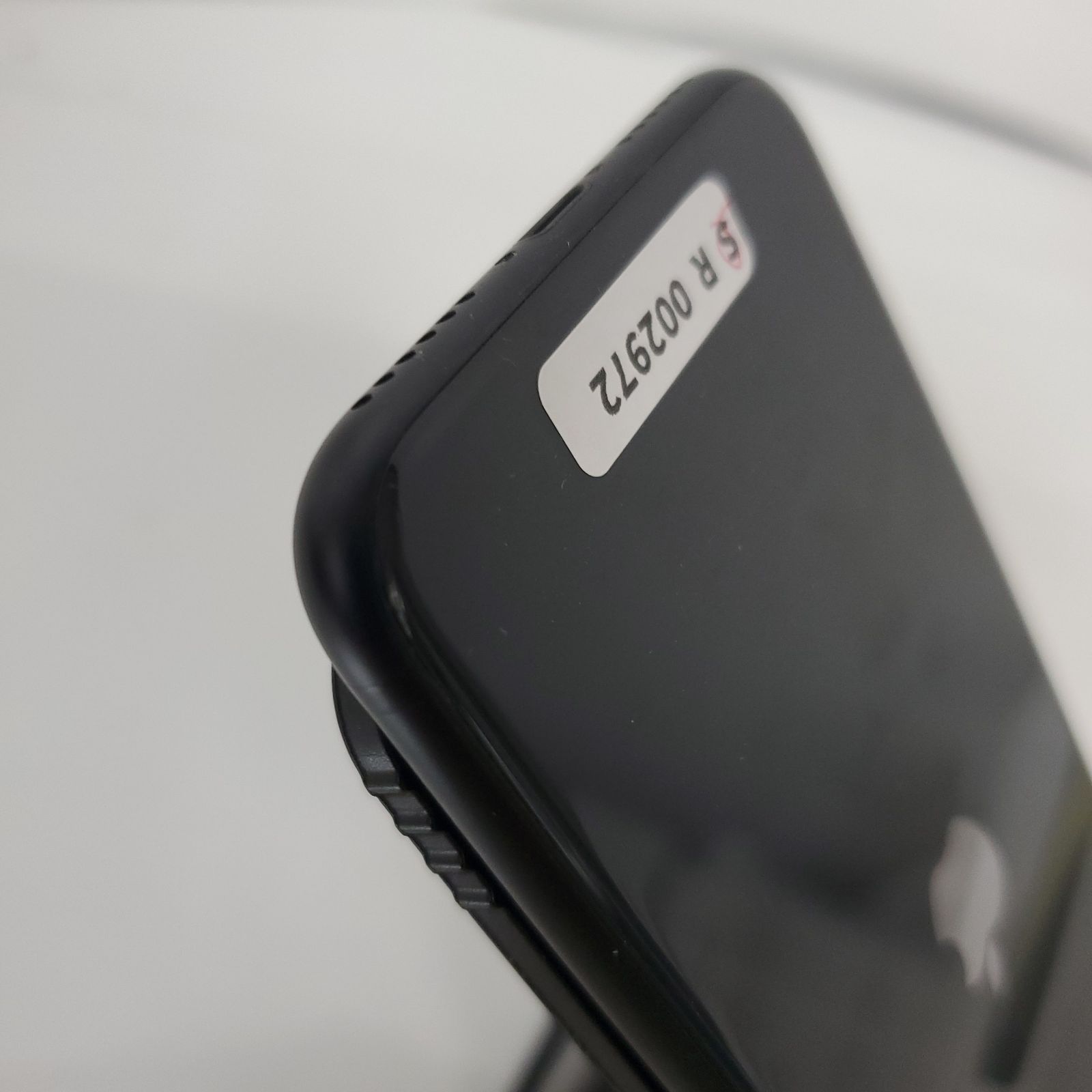 Apple iPhone SE2 (MX9R2)・スマホ・第2世代・ブラック・SIMフリー