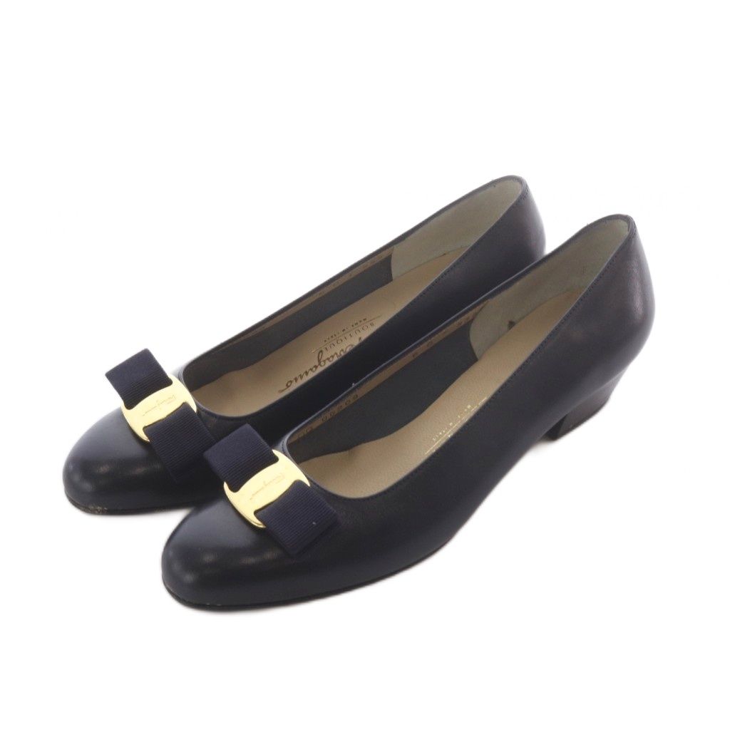 サルヴァトーレフェラガモ Salvatore Ferragamo ヴァラリボン パンプス シューズ 6 黒 ブラック レザー /RI ■OS ■GY18 ■OH