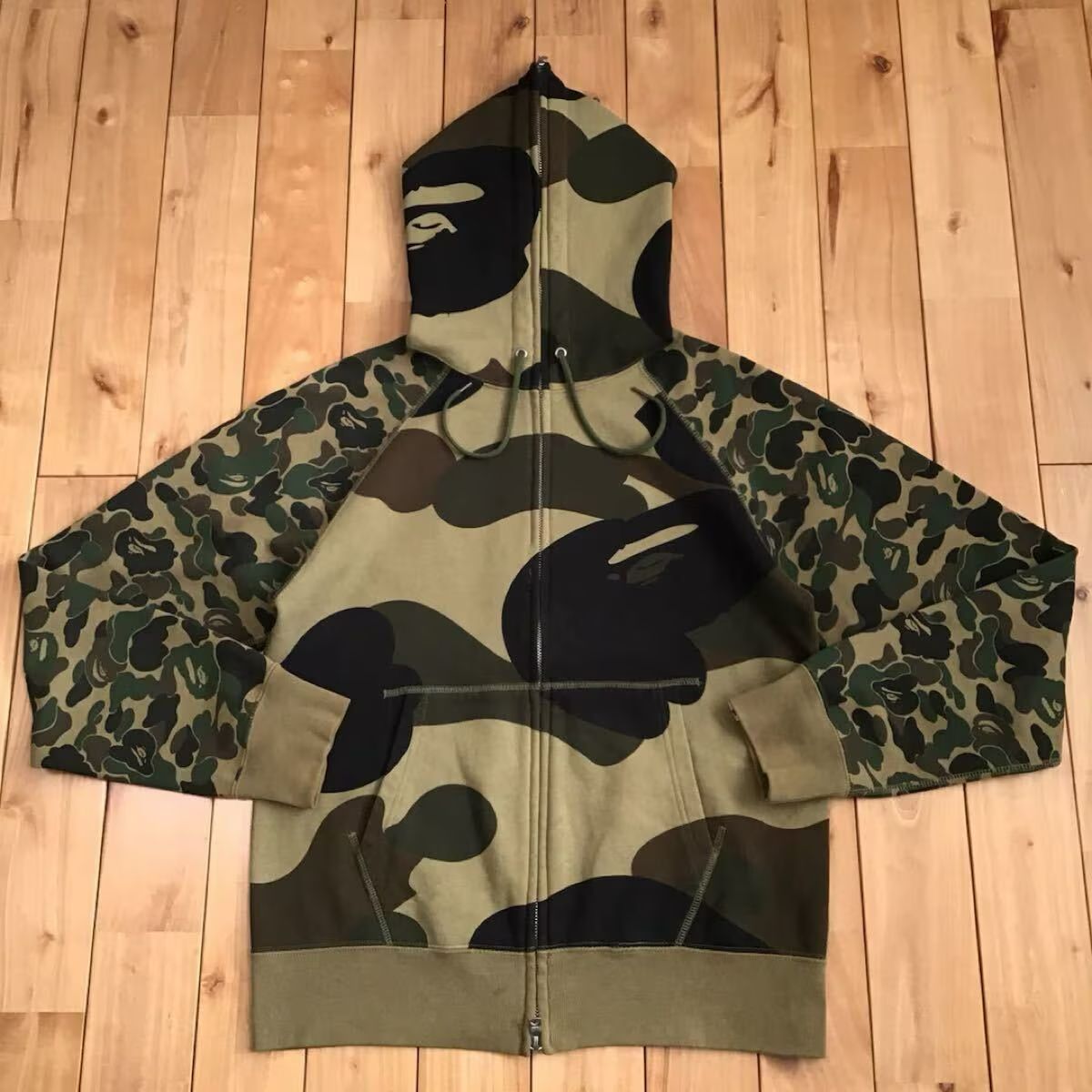 BAPE GIANT CAMO CRAZY フルジップ パーカー Mサイズ a bathing ape full zip hoodie エイプ ベイプ アベイシングエイプ 迷彩 NIGO i166