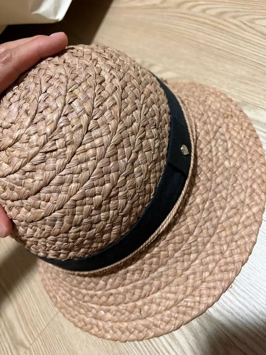 ヘレンカミンスキー レベッカ 新品同様