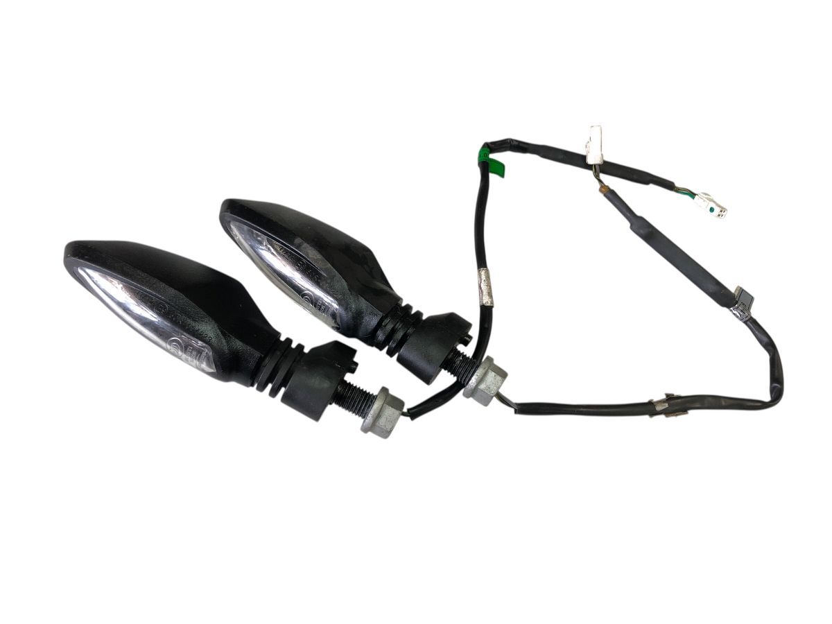 KTM　1290スーパーデュークR　DUKE　19-　ウィンカー　左右セット　作動OK　LED　レンズ破損無し　純正戻しにも　（中古）2968-N5175 7,524円