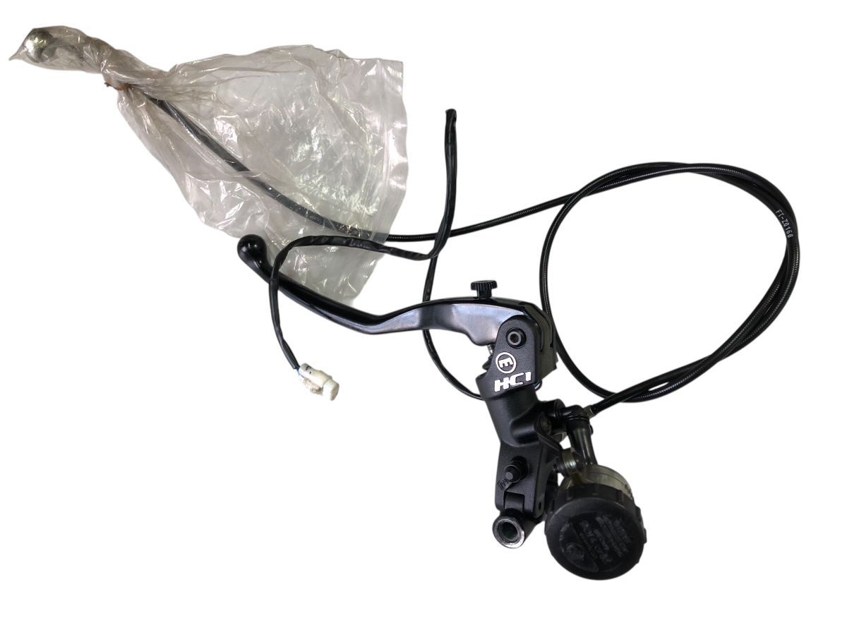 KTM　1290スーパーデュークR　DUKE　19-　クラッチマスター　マグラ　HC1　タンク　スイッチ付　破損無し（中古）2968-N5187 20,448円