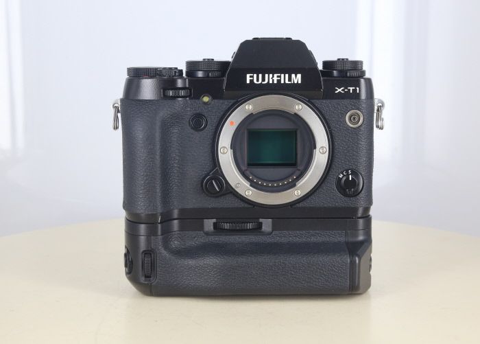 【中古】(フジフイルム) FUJIFILM FX-X-T1B デジタルカメラ
