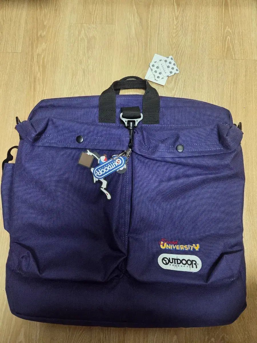 アウトドアスポーツバッグ新品 7,660円