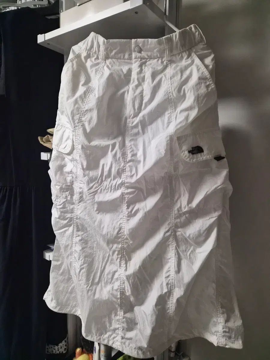THE NORTH FACE ザノースフェイス カーゴスカート 出品 9,198円